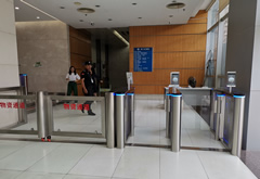 人臉識別速通門閘機(jī)公司哪家好?